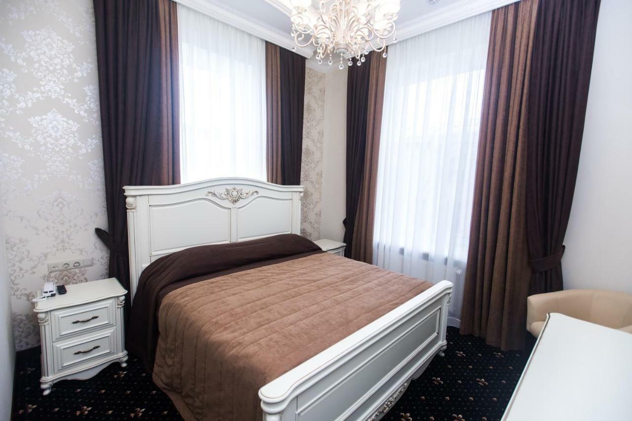 Готель Петрівський Kropyvnytskyi Exterior foto